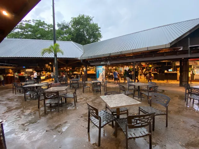 Ulu Ulu Safari Restaurant