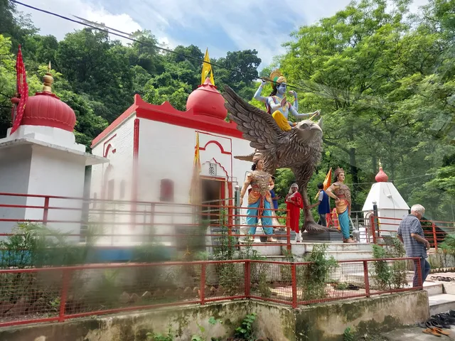 Garud Chatti Temple