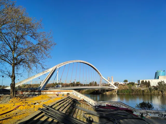 Puente de la Barqueta
