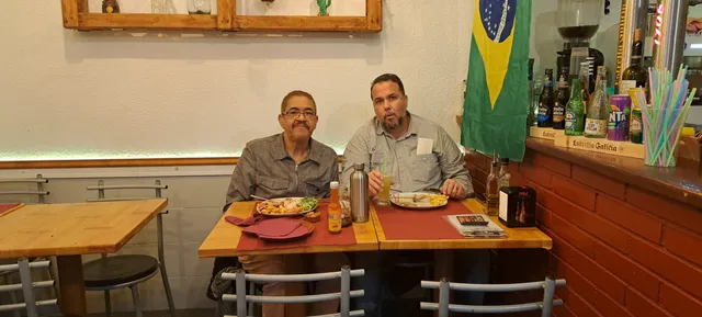 L'Art BRASIL Restaurant Cafès & Tapes