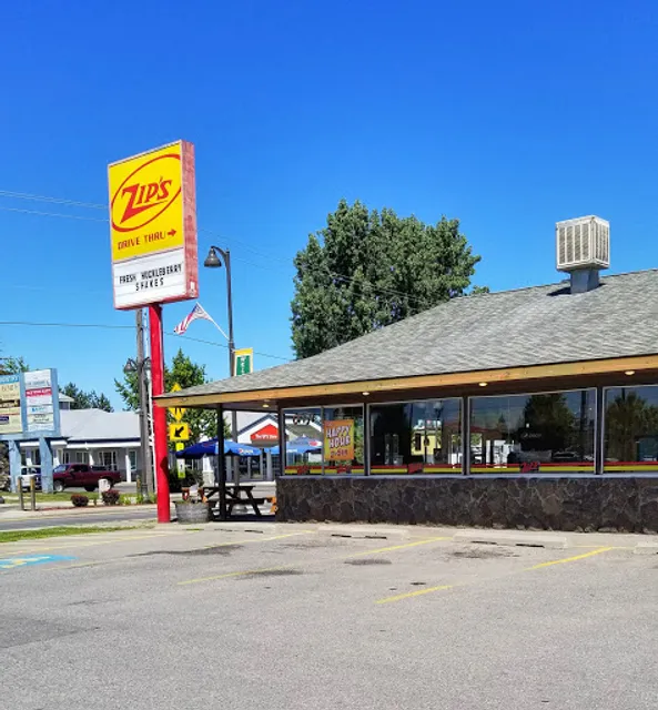 Zip's Drive In - Hayden