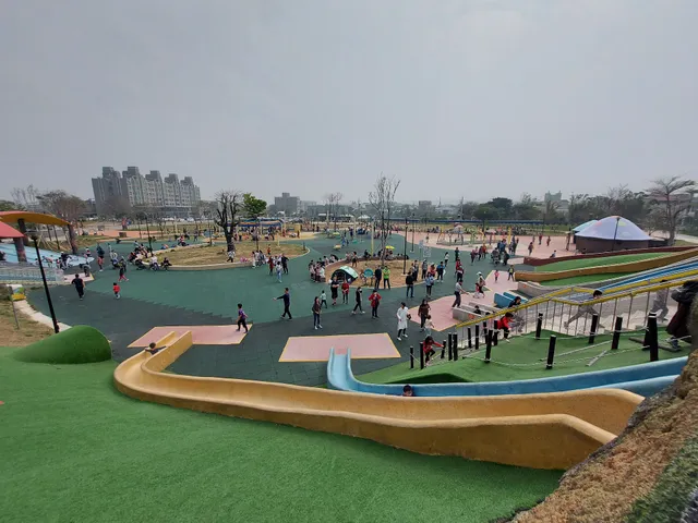 Shishan Multipurpose Sports Park