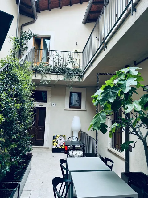 Ginevra Boutique Rooms