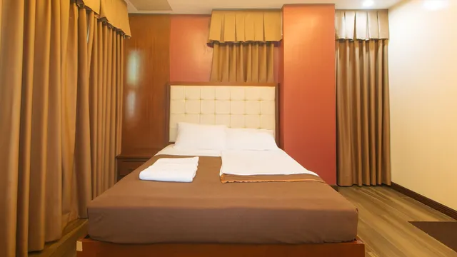 M28 Hotel and Apartments Quezon City