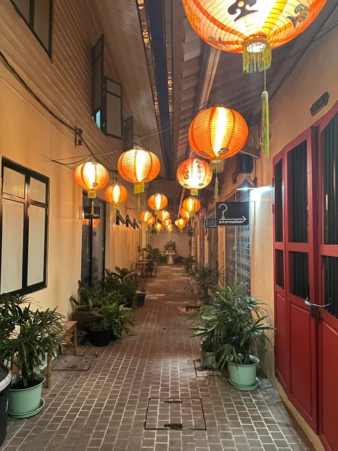 Peace Factory Hostel