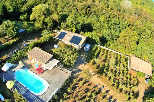 chalets en cévennes la bayte piscine