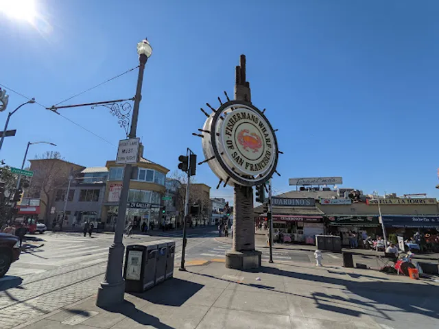 Fisherman’s Wharf Sign