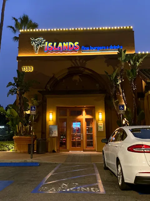 Islands Restaurant Newport Beach