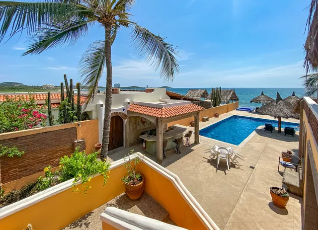 El Sol La Vida Beach Front Vacation Rental