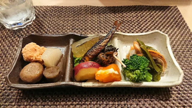 Takimotowashoku Sushi