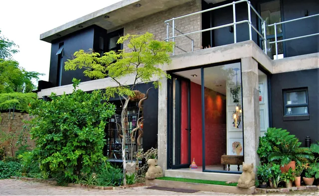 The Bright House Villa