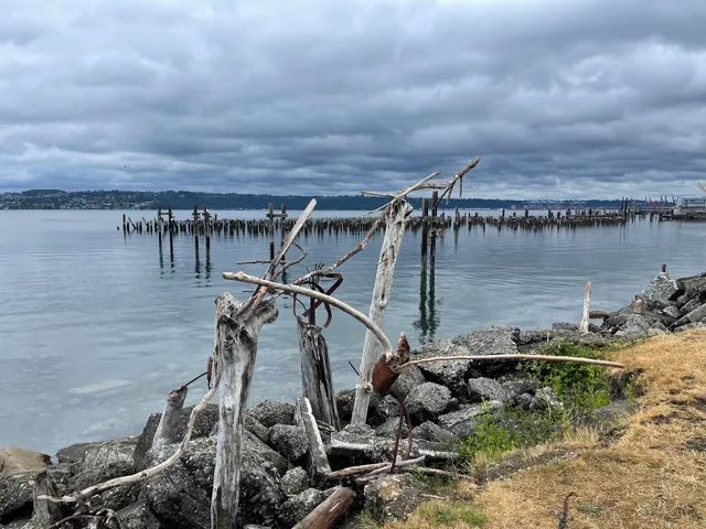 Hamilton Park (Ruston Way)