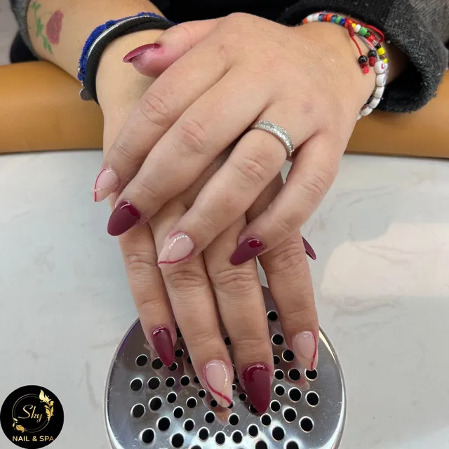 Sky Nails & Spa