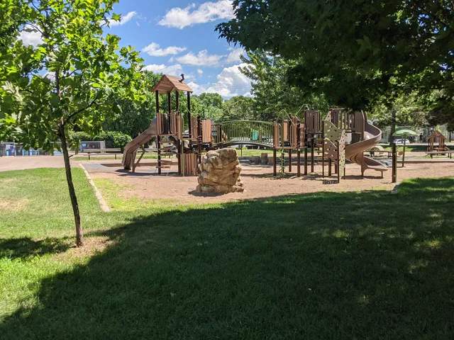 Marshall Terrace Park