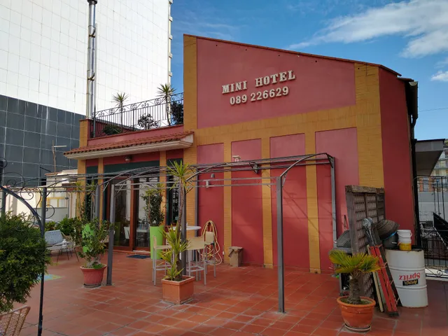 Mini Hotel In City S.A.S. & C.