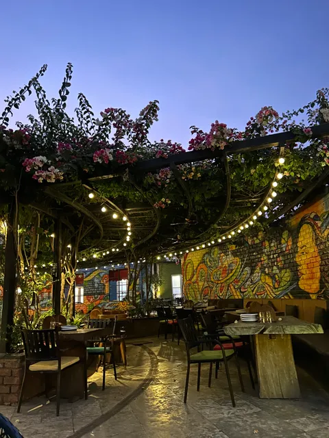 I Amsterdam -All Day Bar & Grill