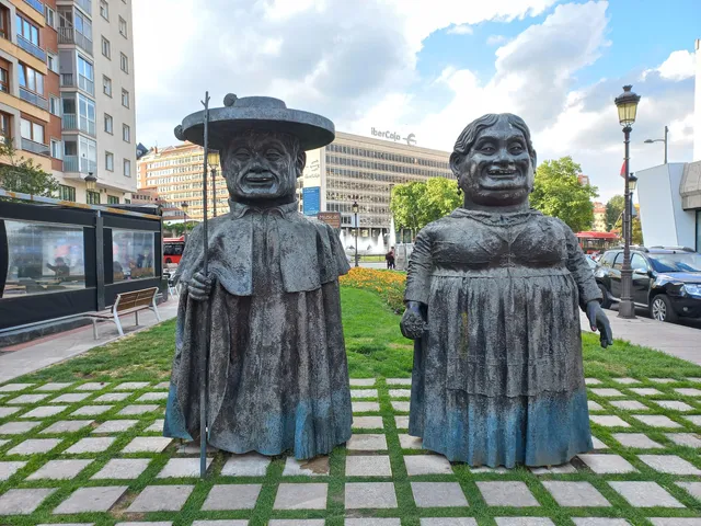 Gigantillos y gigantones