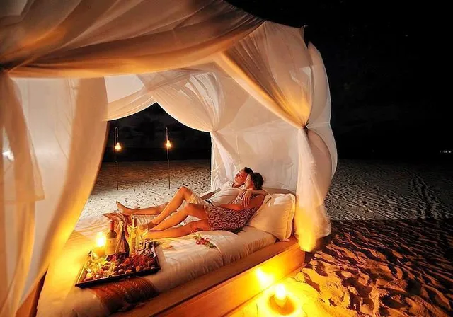 Karim Sahara : Maison d'hôtes, Bivouacs, Excursion dans le désert, Morocco Desert Tours & Camel Trekking