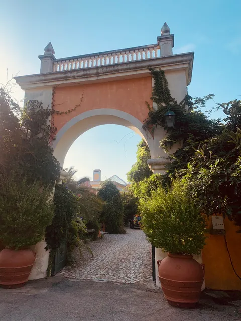 R. do Rato, Amora, Portugal