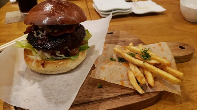 パブれすとらんコロニー