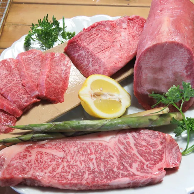 炭火焼肉 金斗雲 きんとうん