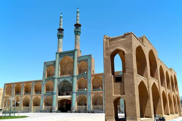 Amir Chakhmaq Complex