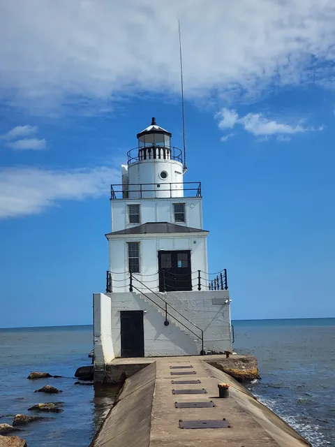 Manitowoc North Breakwater Lighthouse