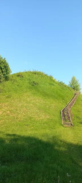 Šeimyniškių piliakalnis