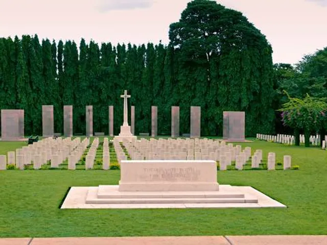 Khadki War Cemetery