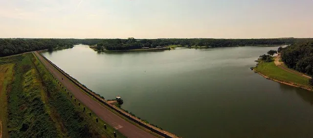 Lone Star Lake in Kansas, United States - reviews,open hours,photo ...