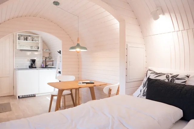 "freches wohnen" - Maria Frech