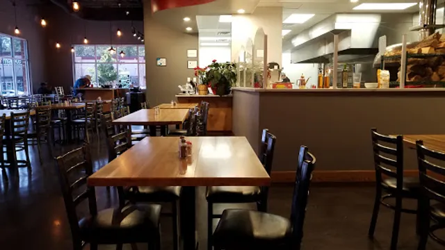 Mediterraneo Pizza And Grill