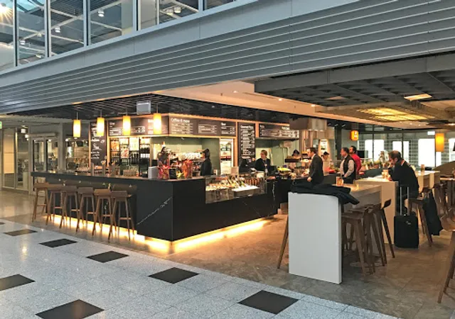 White Monkey Düsseldorf Airport