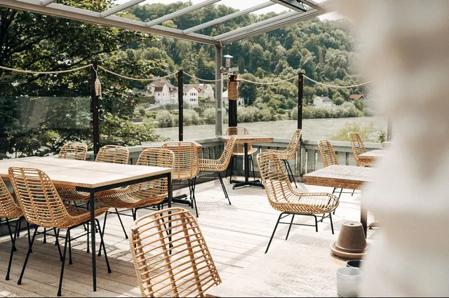 STRIZZI Bar | Restaurant