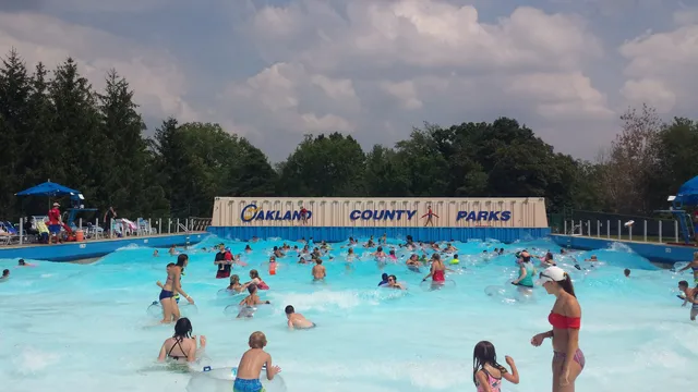 Waterford Oaks Wave Pool