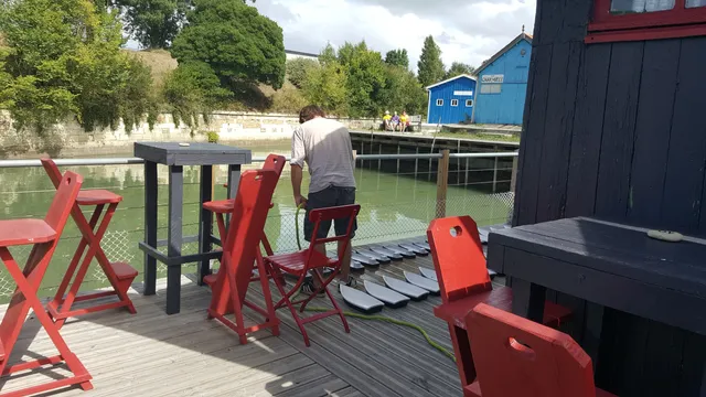 La Cabane Du Sans Soucis
