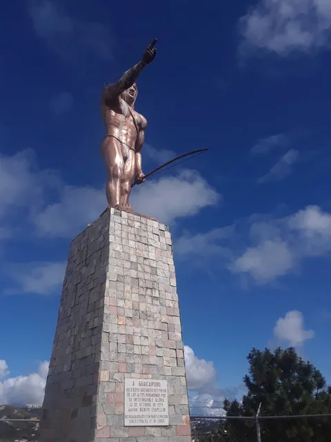 Monumento Del Indio Guaicaipuro