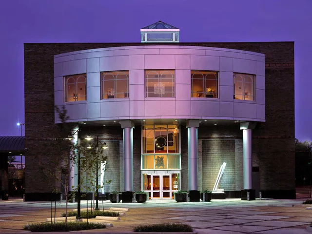 Alexandria Museum of Art