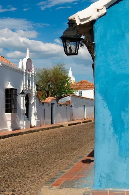 Casa de Las Ventanas de Hierro