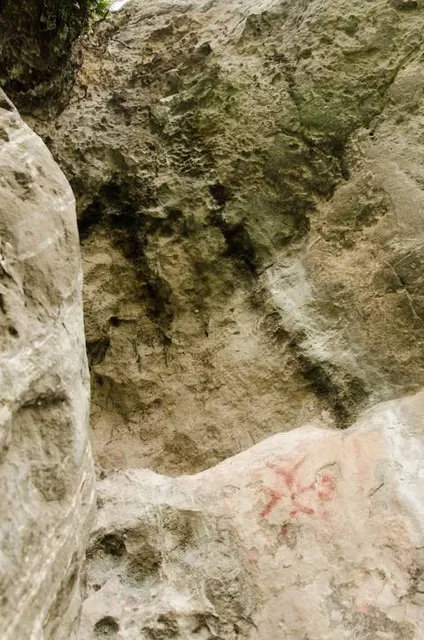 Piedras Del Chivo Negro