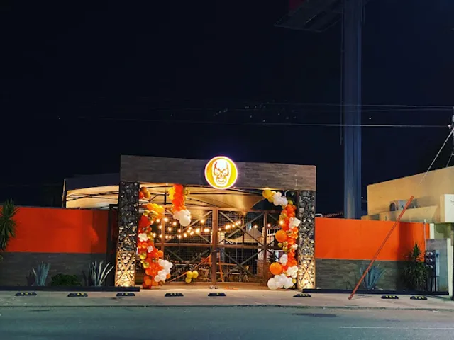 La Quebradora Food Garden