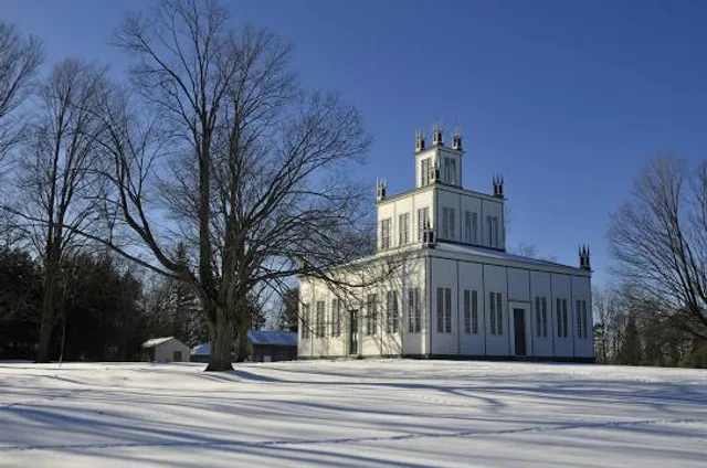 Sharon Museum and Gardens