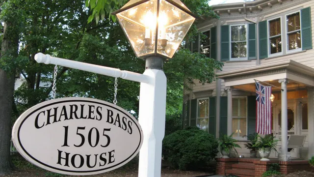 Charles Bass House B & B
