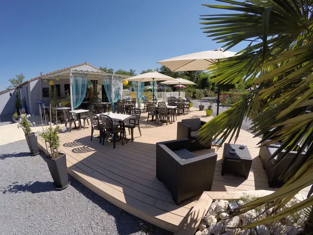 Camping Ardèche Acacias camping 3 étoiles Ardèche