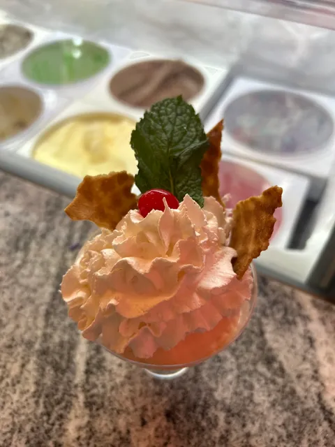 Mimi's Creamery at Anakeesta