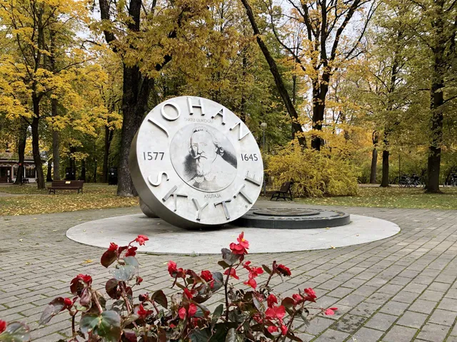 Johan Skytte monument