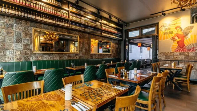 Mundo Tapas - Checkpoint Charlie