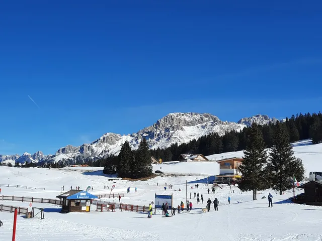Cross country center Passo Lavazè