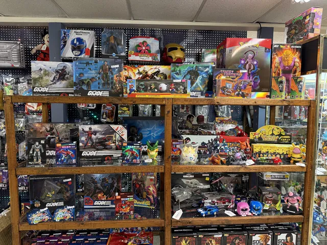 Galactic Plastic - Toys & Trading Cards