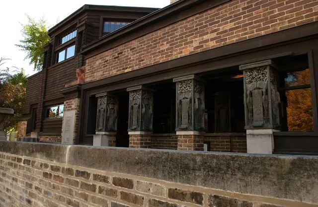 Frank Lloyd Wright Home & Studio